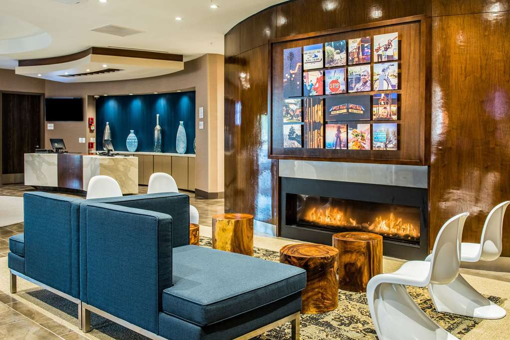 Cambria Downtown Omaha